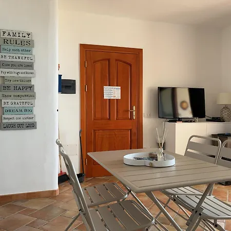 The House - Lu Bagnu Apartmán *