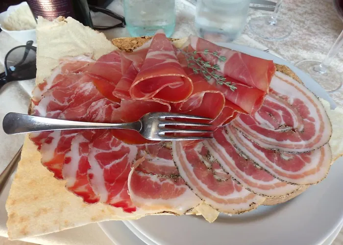 The House - Lu Bagnu