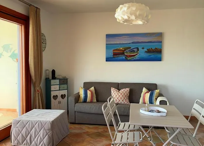 公寓 The House - Lu Bagnu 卡斯特尔萨多