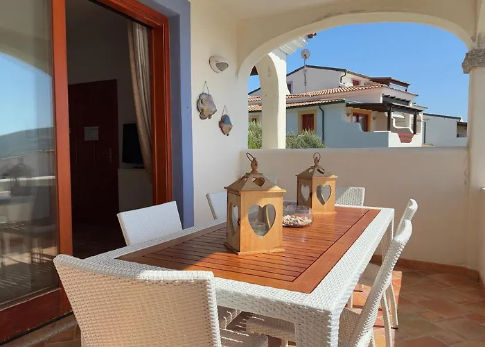 公寓 The House - Lu Bagnu 卡斯特尔萨多